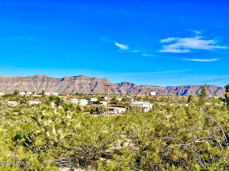 30112 30118 N Surf Cove #-, Meadview, AZ 86444