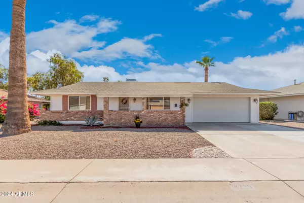 10729 W TROPICANA Circle N, Sun City, AZ 85351