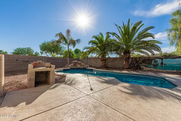 San Tan Valley, AZ 85143,28614 N SUNSET Drive