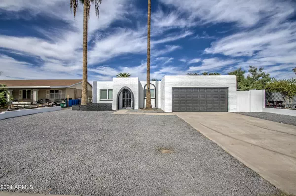 Phoenix, AZ 85037,10422 W Calle De Edens --