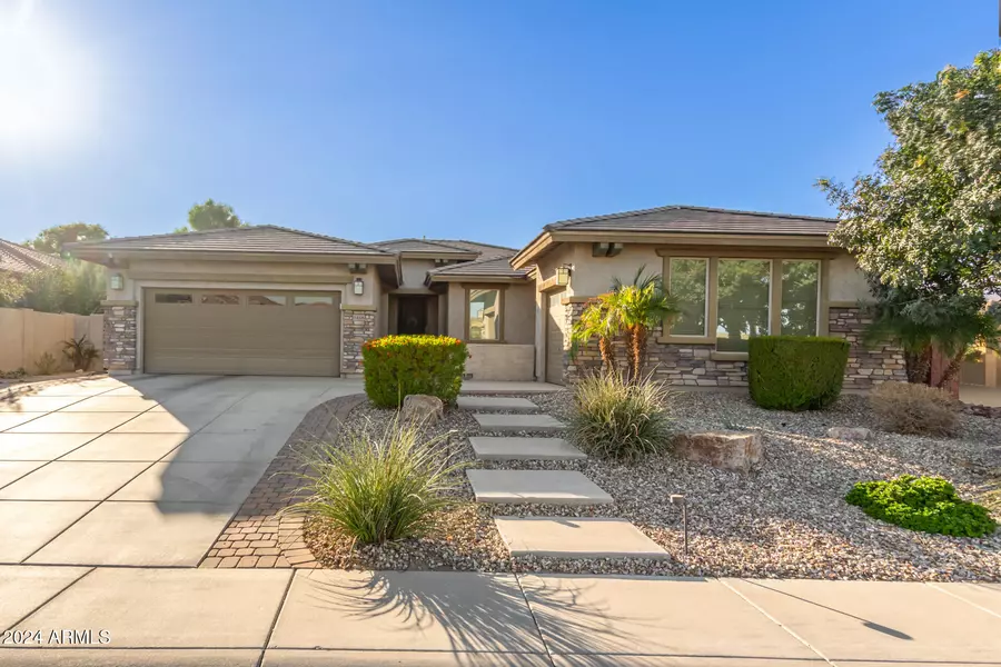 5418 N ANNIE Court, Litchfield Park, AZ 85340