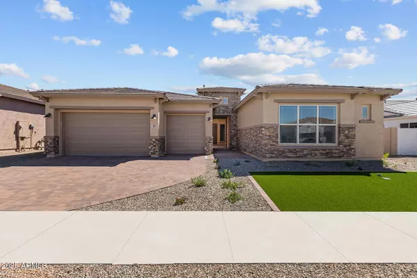 1021 W RIDGE Road, Apache Junction, AZ 85120