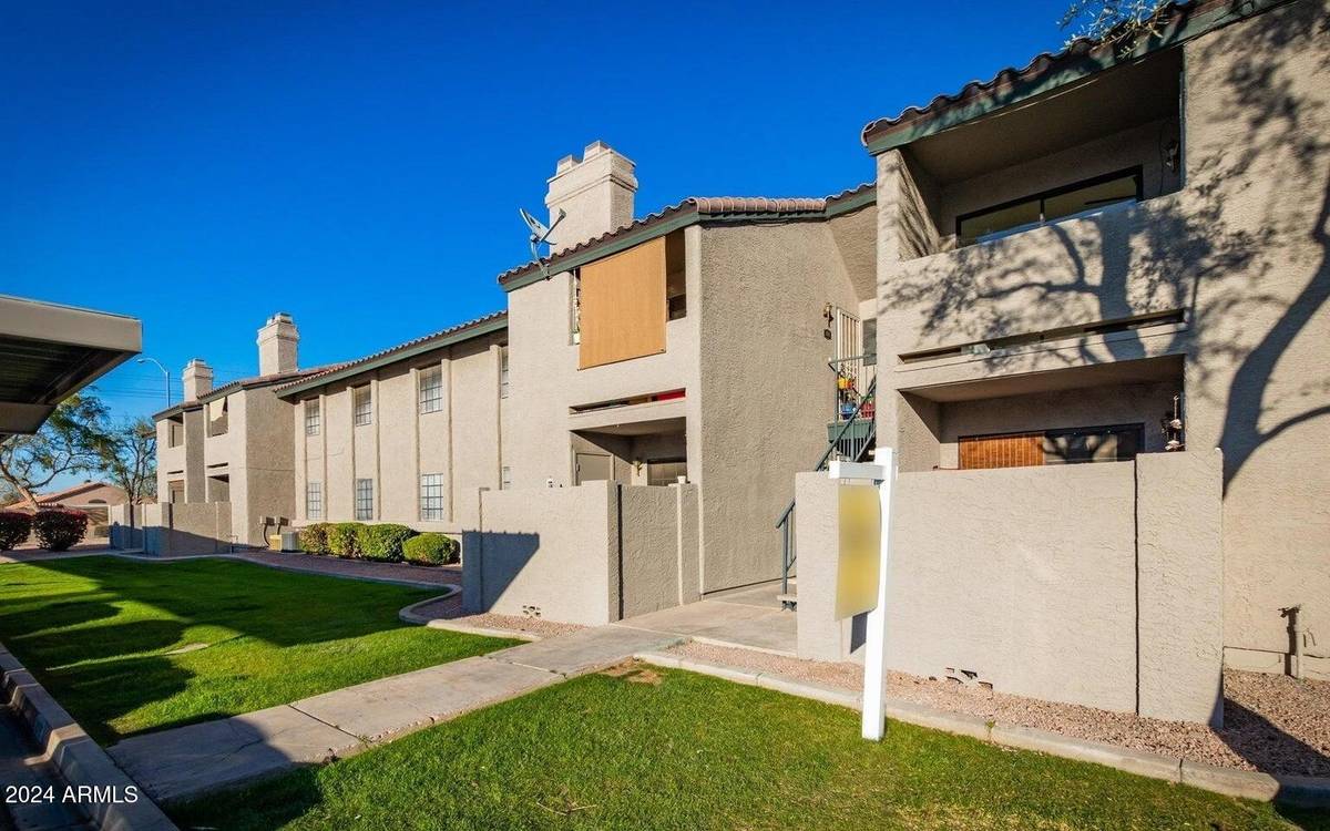 Mesa, AZ 85210,533 W GUADALUPE Road #2129