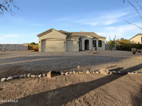 608 W RESTIN Road, Phoenix, AZ 85086