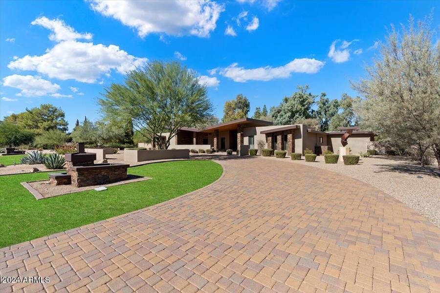 6450 E FANFOL Drive, Paradise Valley, AZ 85253