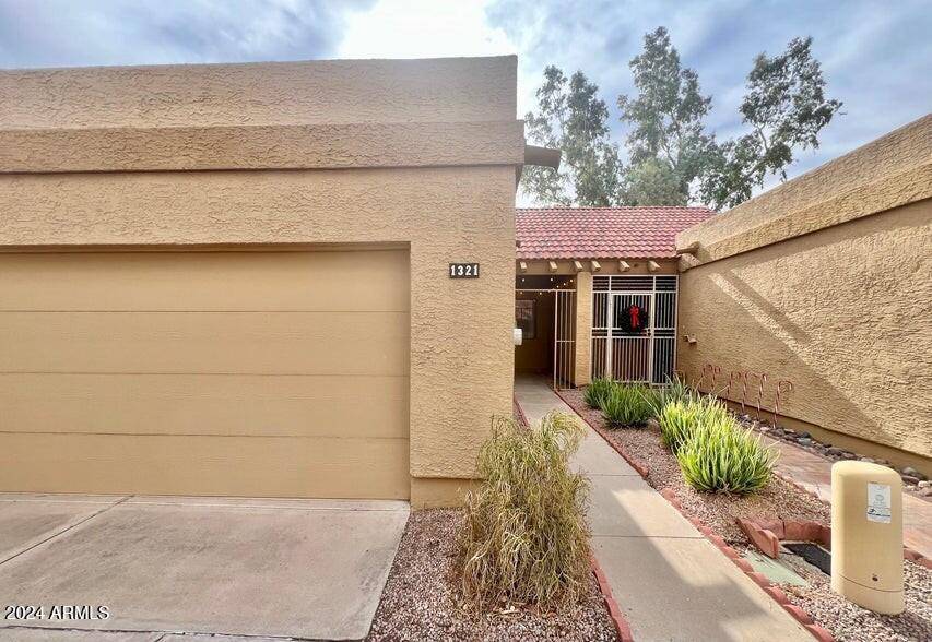 1321 E BARBARA Drive, Tempe, AZ 85288