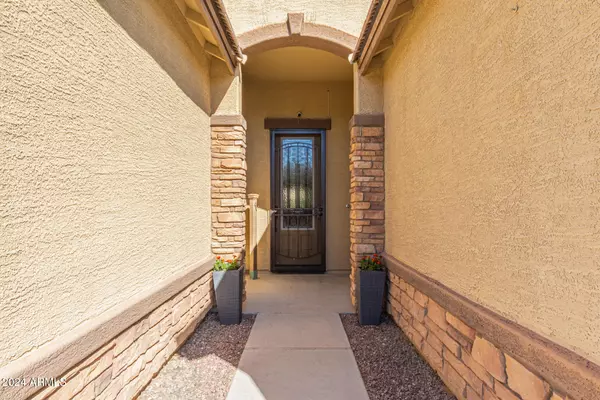 San Tan Valley, AZ 85144,2486 W DAPPLE GRAY Court