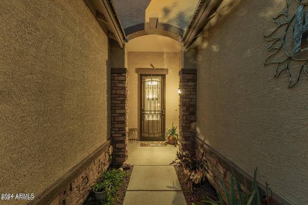 San Tan Valley, AZ 85144,2486 W DAPPLE GRAY Court