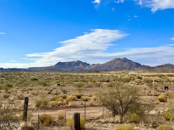 S Stetson Ranch 110.5 Acres -- #-, Congress, AZ 85332