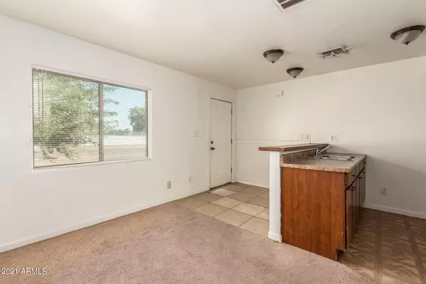 Phoenix, AZ 85007,1702 W YUMA Street #2