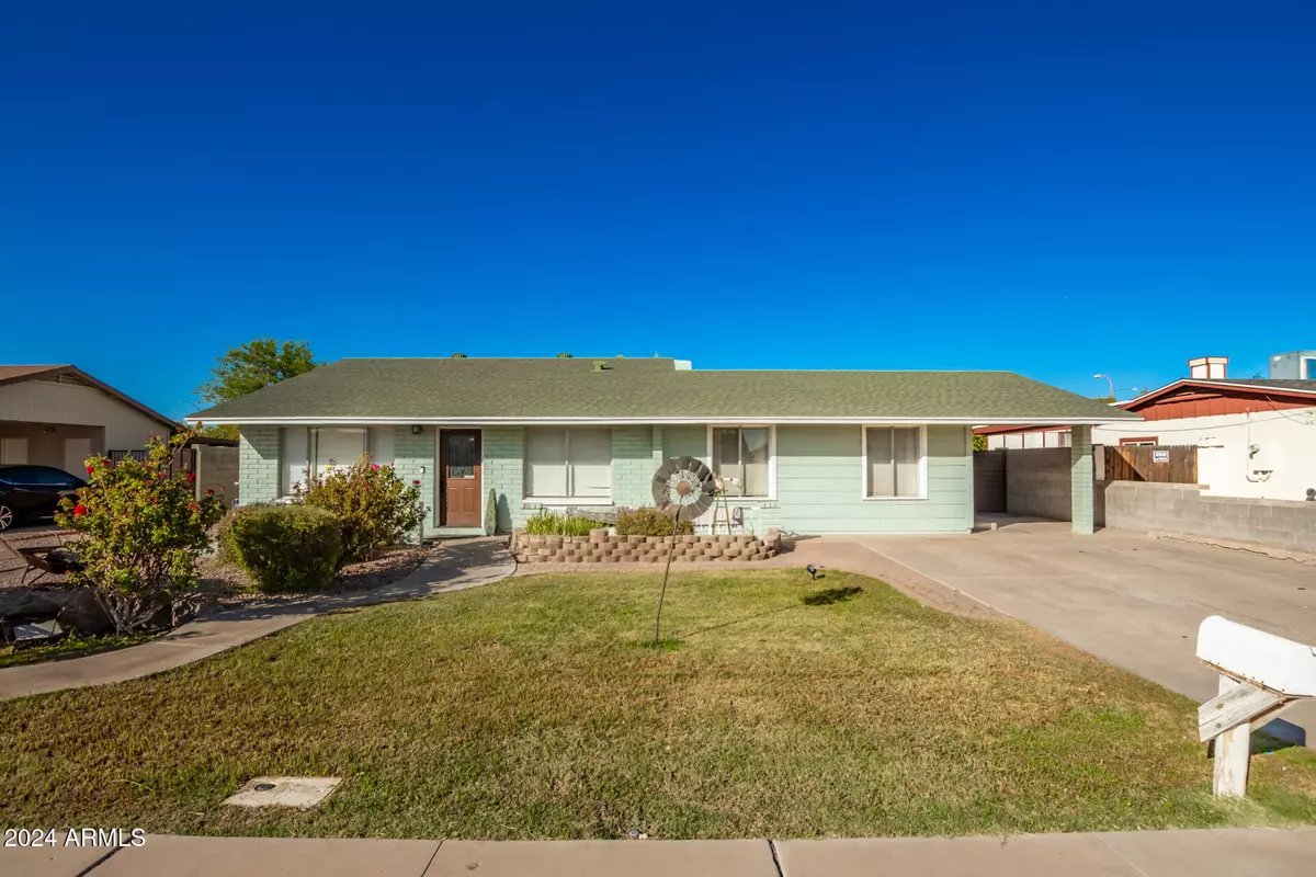 Mesa, AZ 85204,738 E GABLE Avenue