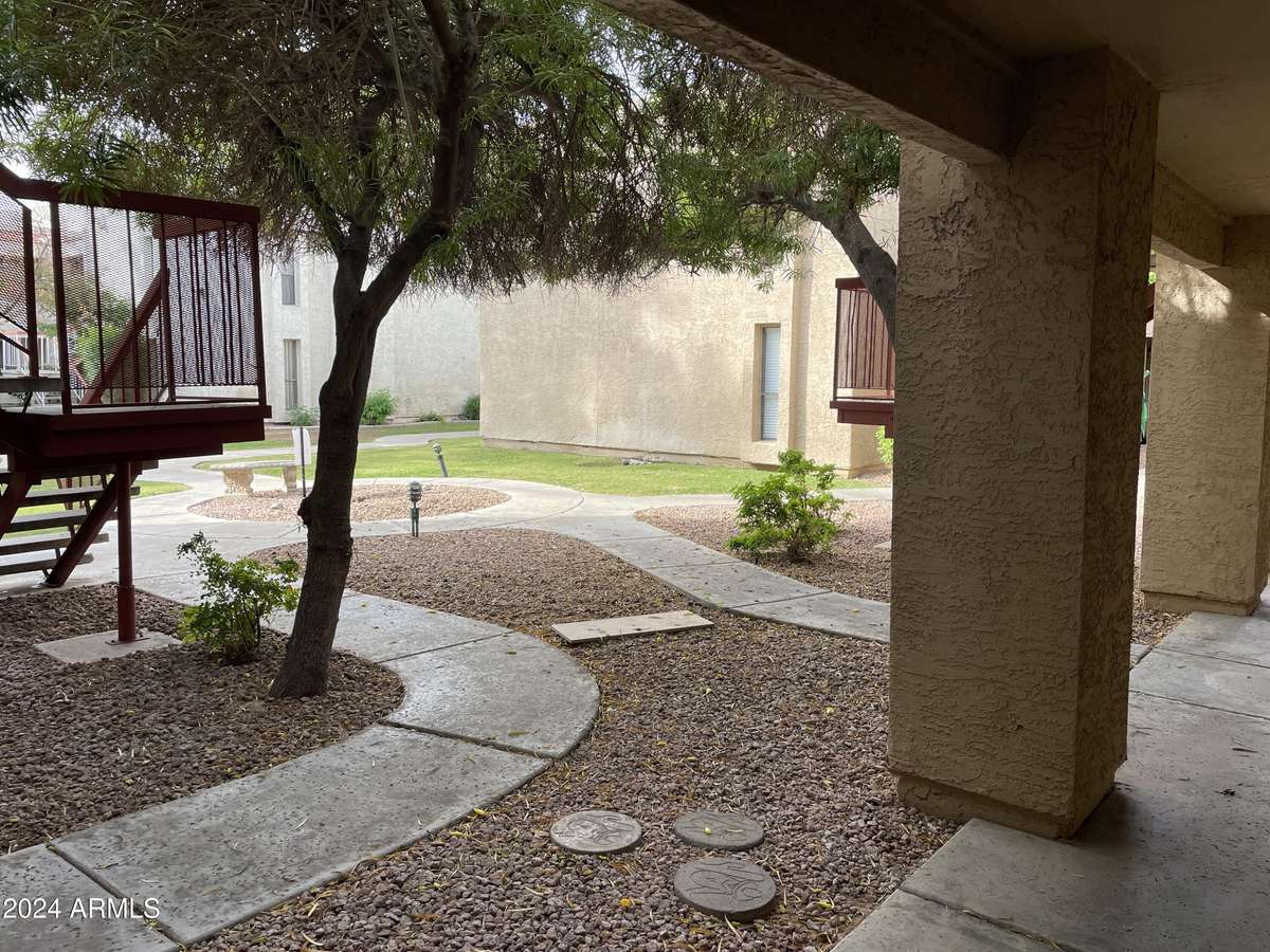 Phoenix, AZ 85051,3131 W COCHISE Drive #148