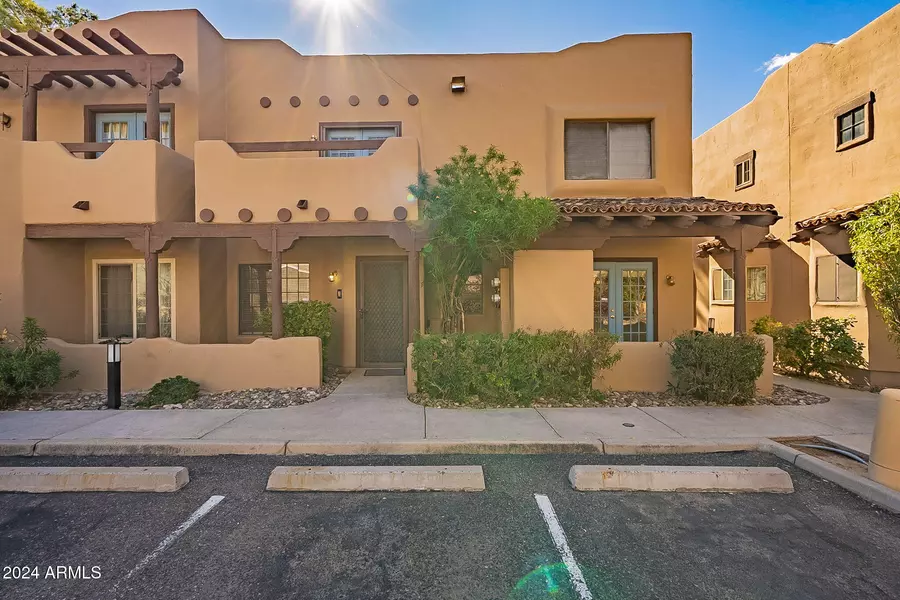 1446 E GROVERS Avenue #13, Phoenix, AZ 85022