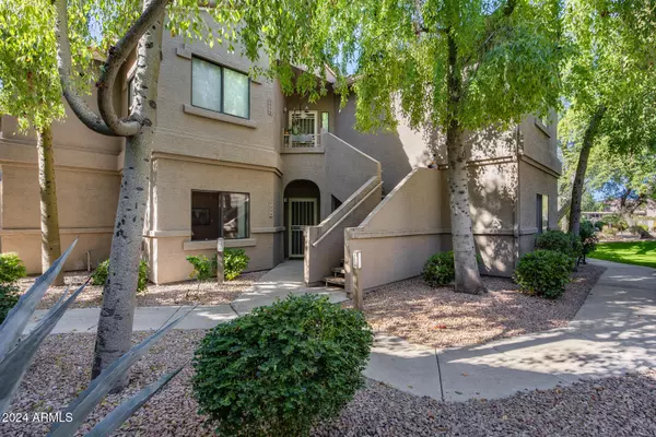 Scottsdale, AZ 85260,15050 N THOMPSON PEAK Parkway #1059