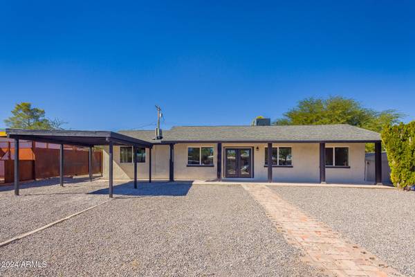 2821 N CLOVERLAND Avenue, Tucson, AZ 85712