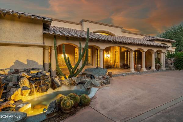 Paradise Valley, AZ 85253,7801 N Sherri Lane