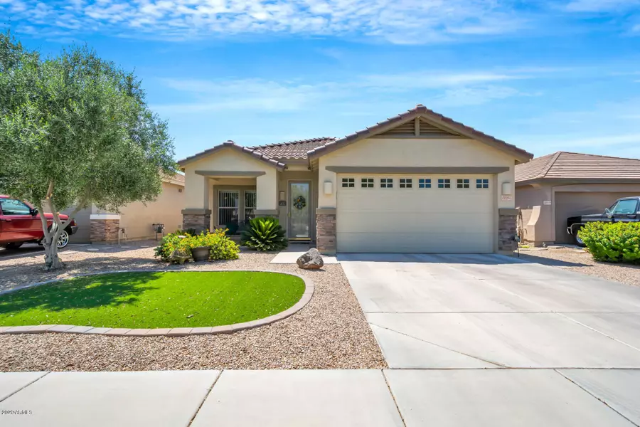 22065 E VIA DEL PALO Street, Queen Creek, AZ 85142