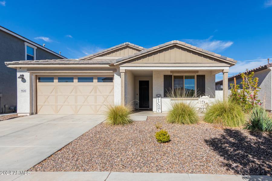 9820 E SATELLITE Drive, Mesa, AZ 85212