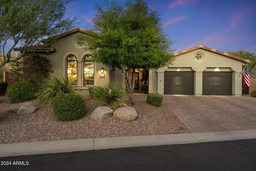 4065 N Silver Ridge Circle, Mesa, AZ 85207