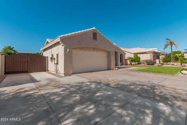 Glendale, AZ 85310,22364 N 67TH Drive