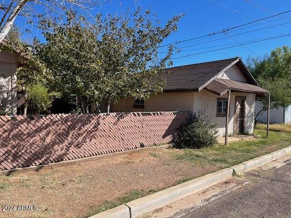 Douglas, AZ 85607,1303 E 23RD Street