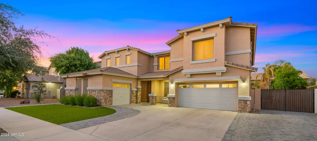 Queen Creek, AZ 85142,18518 E ASHRIDGE Drive