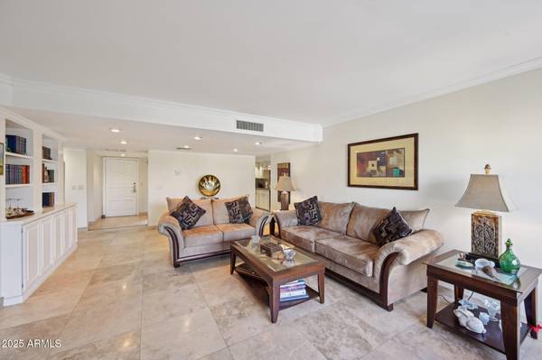 Phoenix, AZ 85016,5122 N 31st Way #244