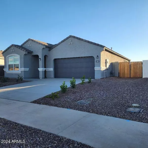 18367 W SMOKETREE Drive, Surprise, AZ 85387