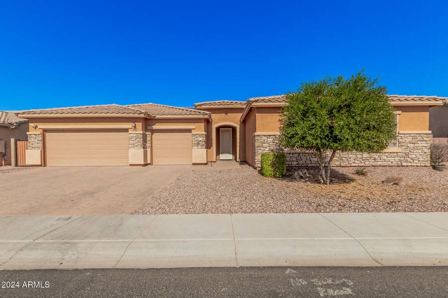 5710 W PECAN Road, Laveen, AZ 85339