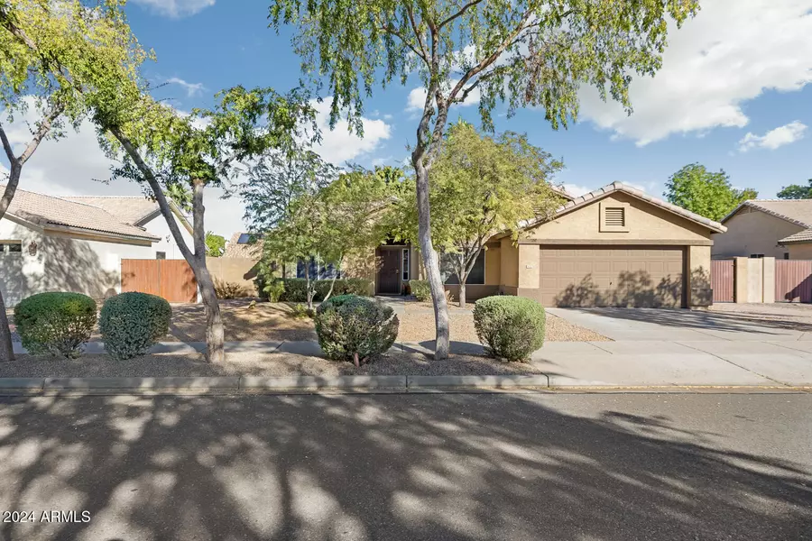 901 S EVERGREEN Street, Chandler, AZ 85225