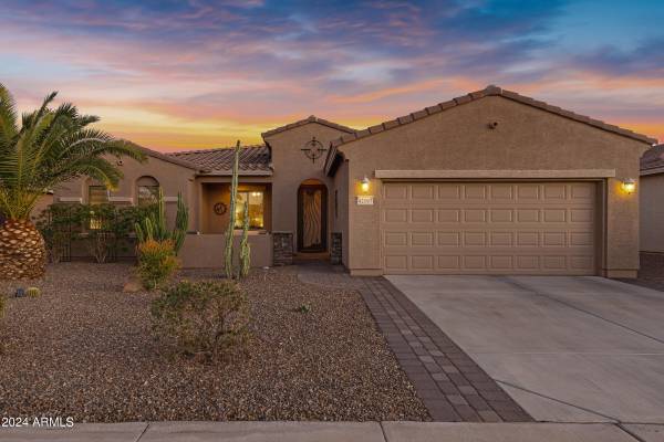 42597 W KINGFISHER Drive, Maricopa, AZ 85138