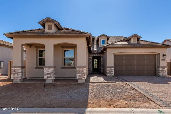 2533 E RUSSELL Street, Mesa, AZ 85213