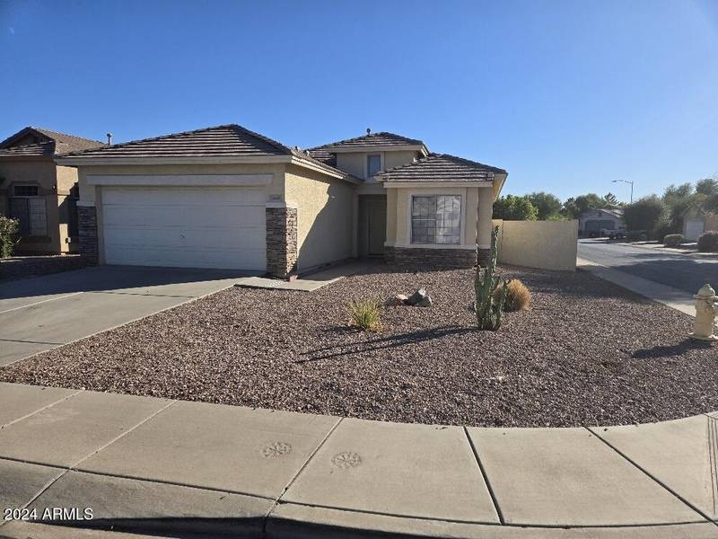 13041 W WINDROSE Drive, El Mirage, AZ 85335