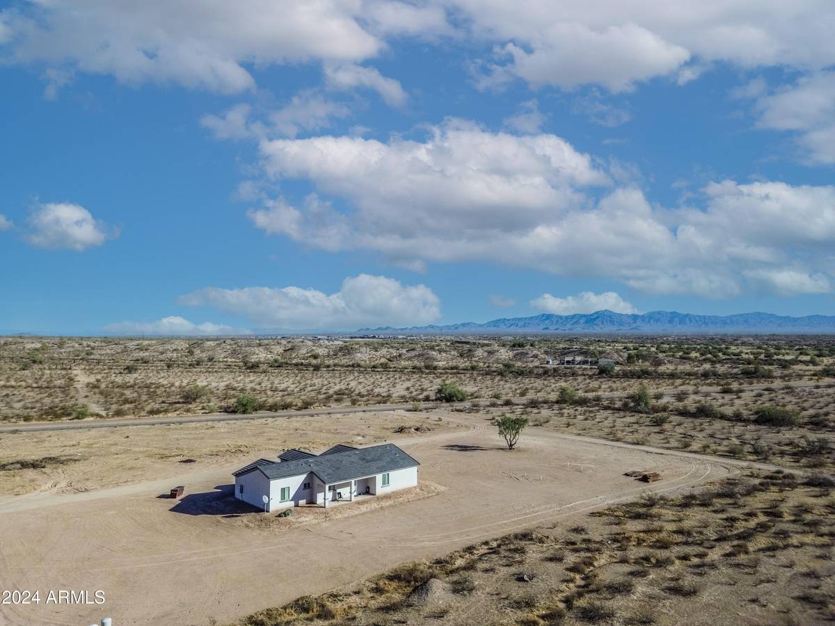 Tonopah, AZ 85354,32917 W OSBORN Road