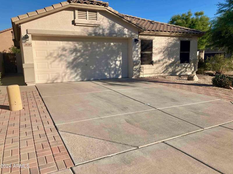 2439 W WHITE FEATHER Lane, Phoenix, AZ 85085