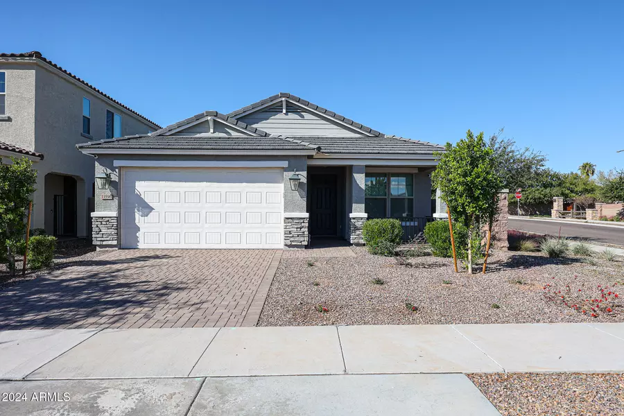 13596 N 174TH Lane, Surprise, AZ 85388