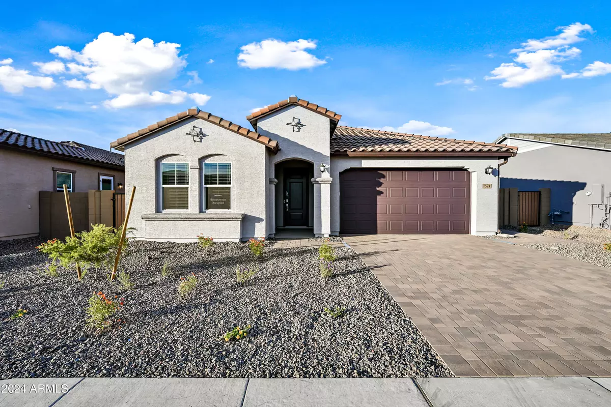 Peoria, AZ 85383,7574 W JACKRABBIT Lane