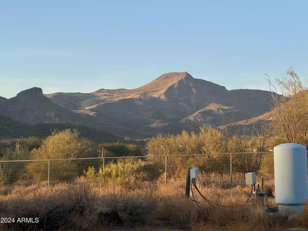 Cave Creek, AZ 85331,42211 N SPUR CROSS Road