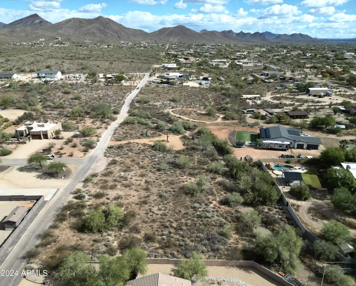 Phoenix, AZ 85086,223 W SADDLE MOUNTAIN Road #-