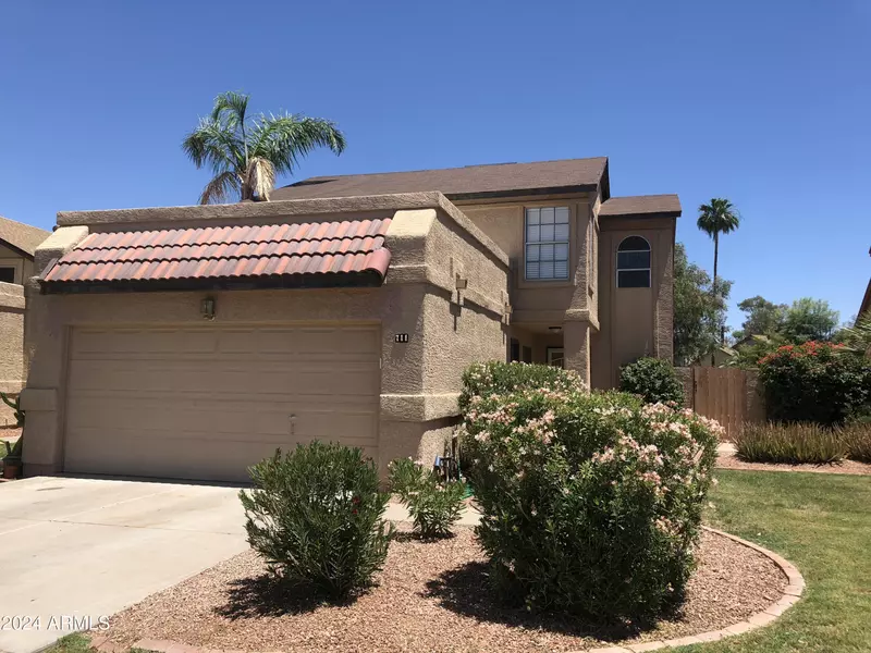 711 N COUNTRY CLUB Way, Chandler, AZ 85226