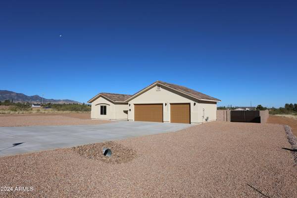 Hereford, AZ 85615,4523 E Camino de Cafe -- #Lot 57