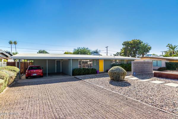 Phoenix, AZ 85020,1119 E NORTHVIEW Avenue