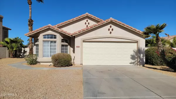 13132 W SHERIDAN Street, Goodyear, AZ 85395