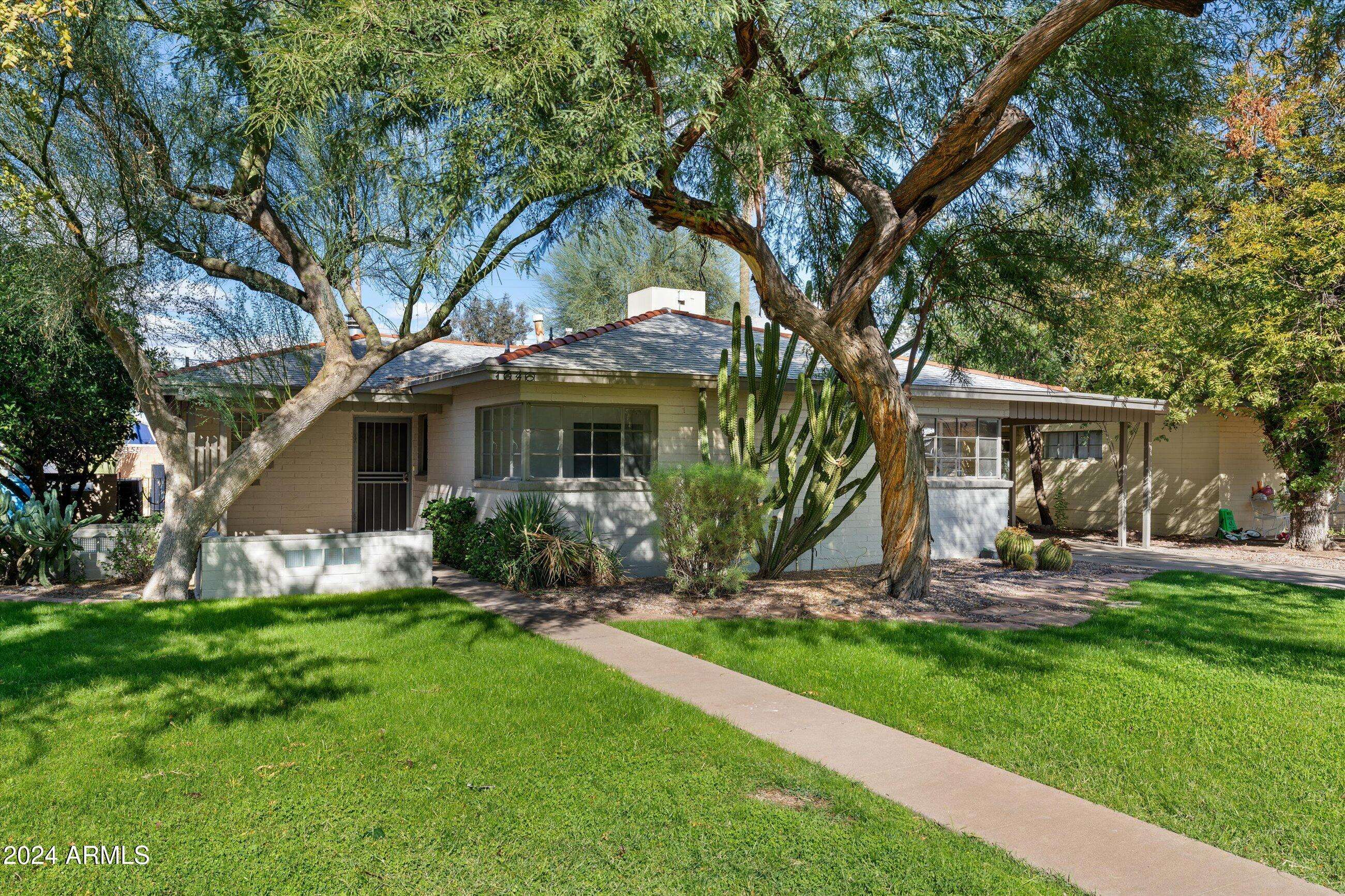 1640 W CLARENDON Avenue, Phoenix, AZ 85015