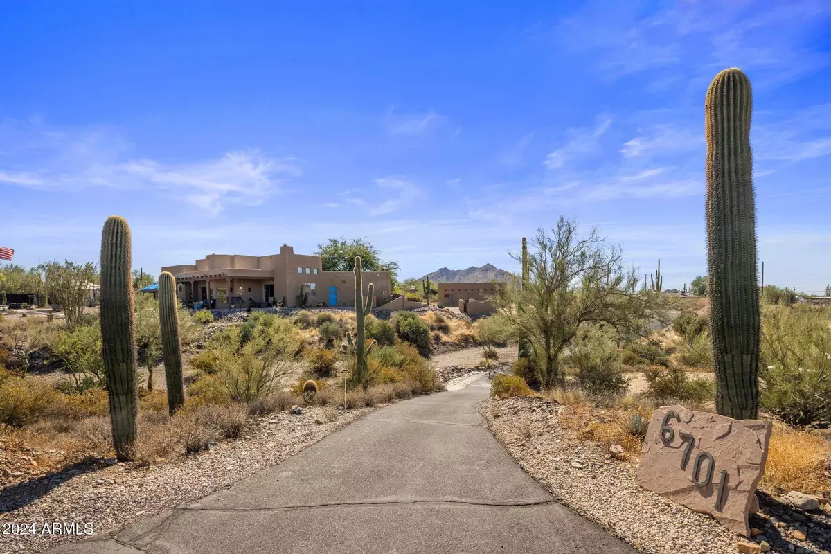 Cave Creek, AZ 85331,6701 E AZURE HILLS Drive