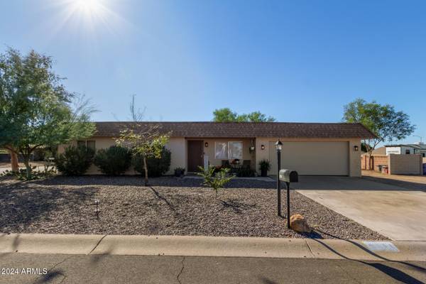 Mesa, AZ 85207,9451 E ELMWOOD Circle