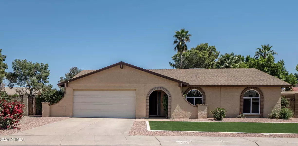 1907 N TAMARISK Street, Chandler, AZ 85224