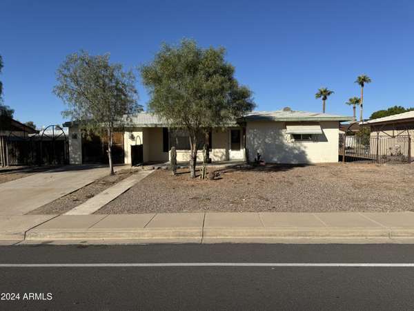 6650 E ADOBE Street, Mesa, AZ 85205