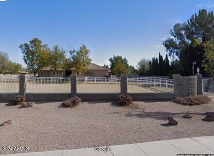 2209 N val vista Drive, Mesa, AZ 85213