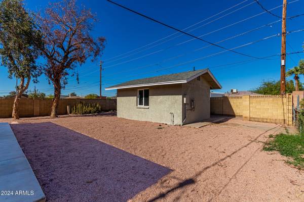 298 W TULSA Street, Chandler, AZ 85225